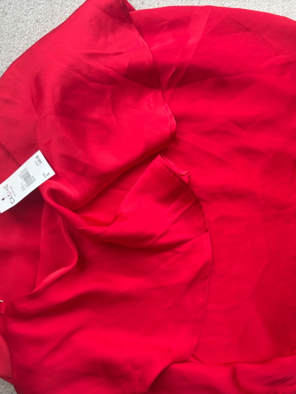 Cache Red Top - Picture 2 of 2